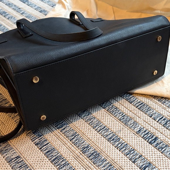 Quince Black Leather Purse - Picture 7 of 14